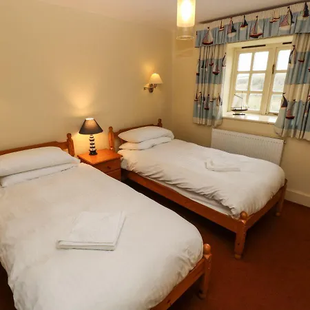 Foxes Den Holiday home
